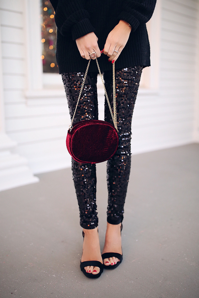 Dazzling Velvet Leggings Outfit for a Holiday Party 